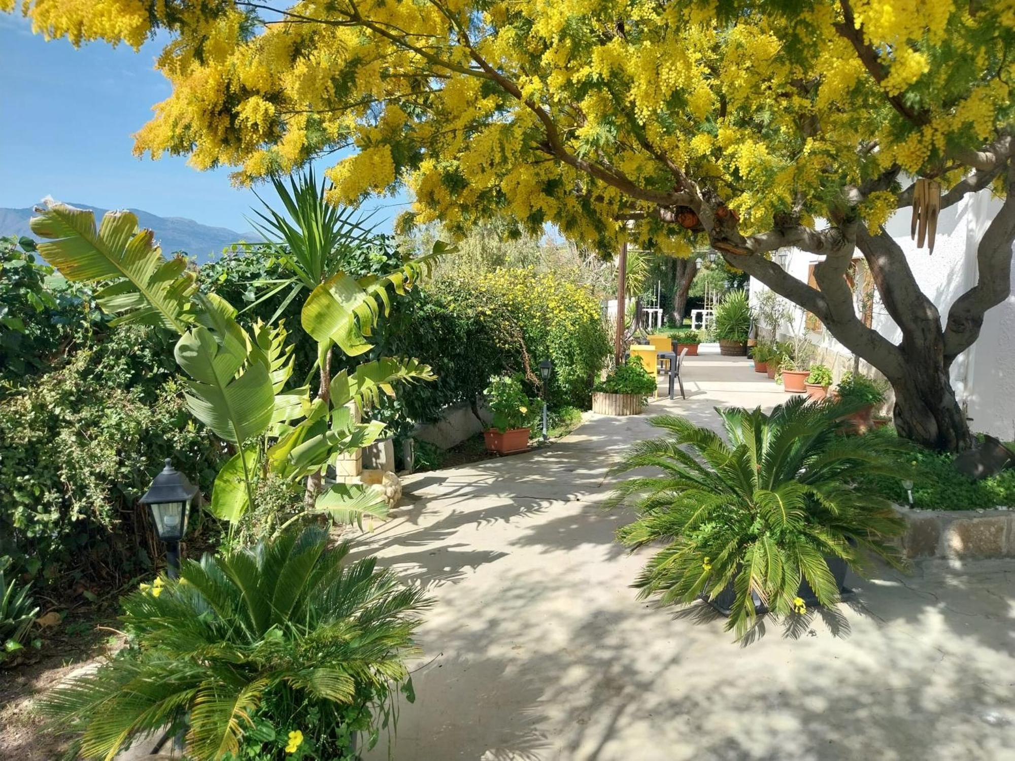 Caccamo Casa Lachesi מראה חיצוני תמונה