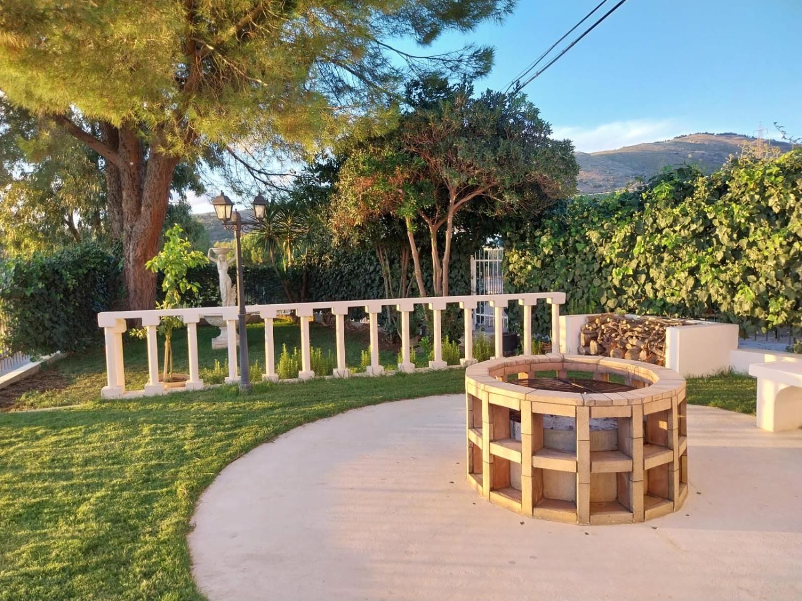 Caccamo Casa Lachesi מראה חיצוני תמונה
