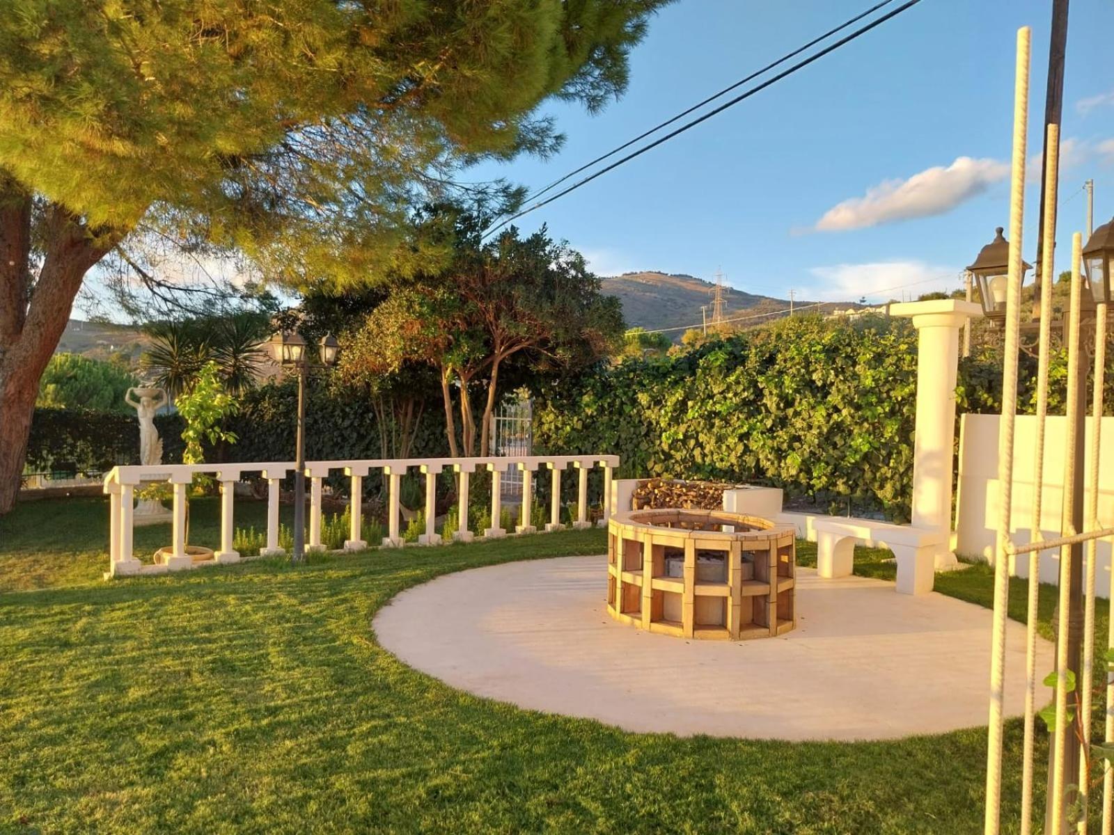 Caccamo Casa Lachesi מראה חיצוני תמונה